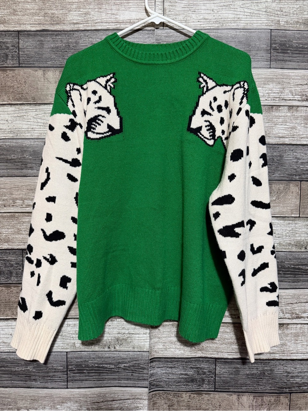Shein Curve Snow Leopard Sweater Women’s 2XL Green Pullover Crewneck - Picture 3 of 6
